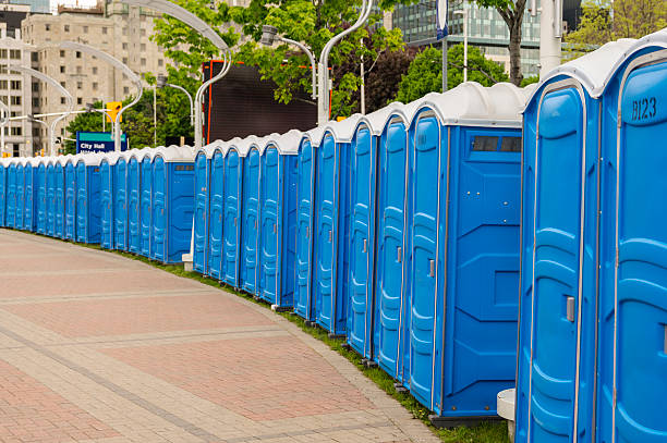 Best Restroom Trailer for Weddings  in Pinecrest, FL